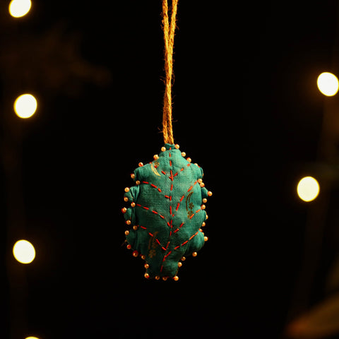  Buy Upcycled Thread & Beadwork X-Mas Decor Hanging