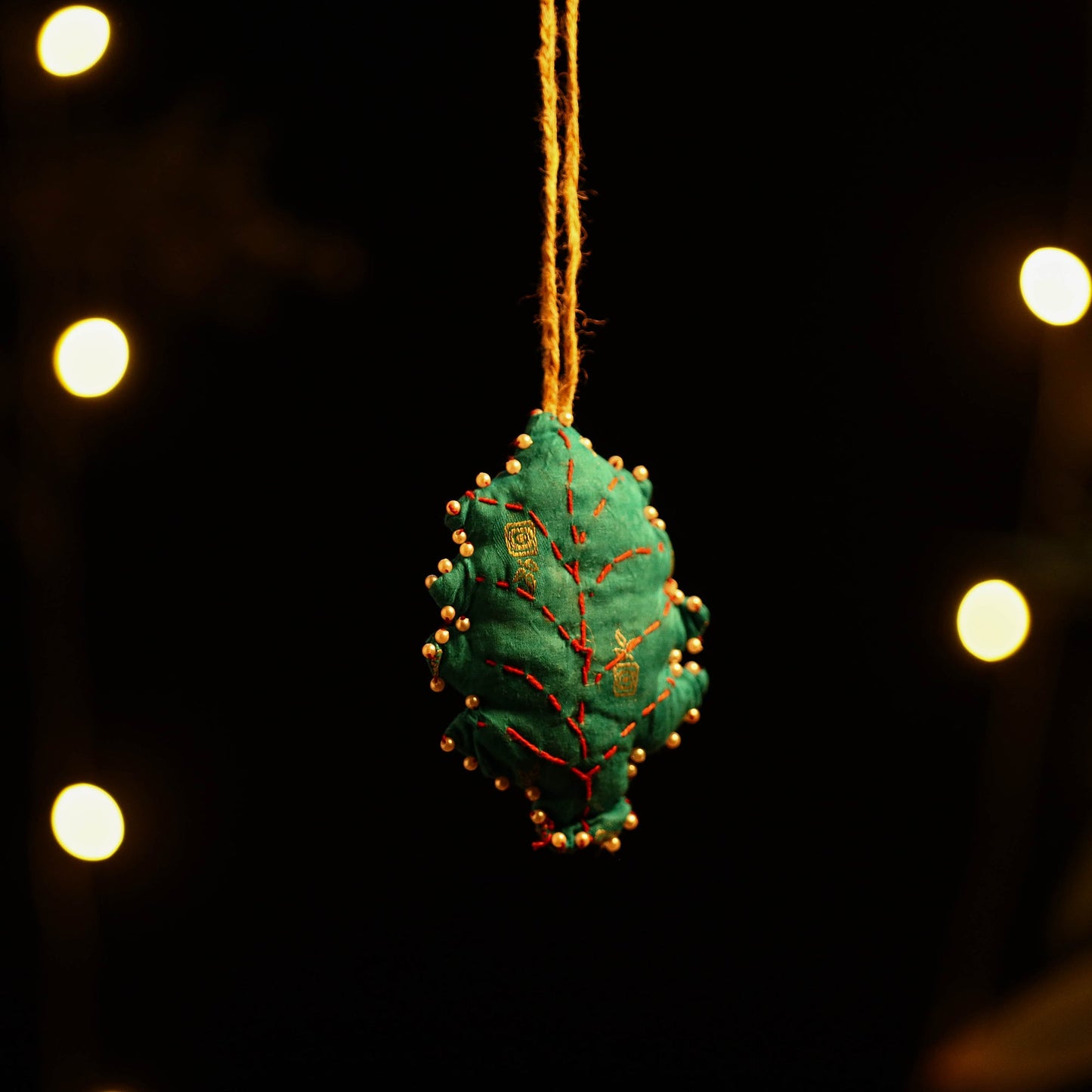  Buy Upcycled Thread & Beadwork X-Mas Decor Hanging