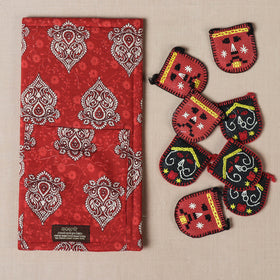  Tribal Hand Embroidered Jute Tic Tac Toe Game Online at iTokri.com 