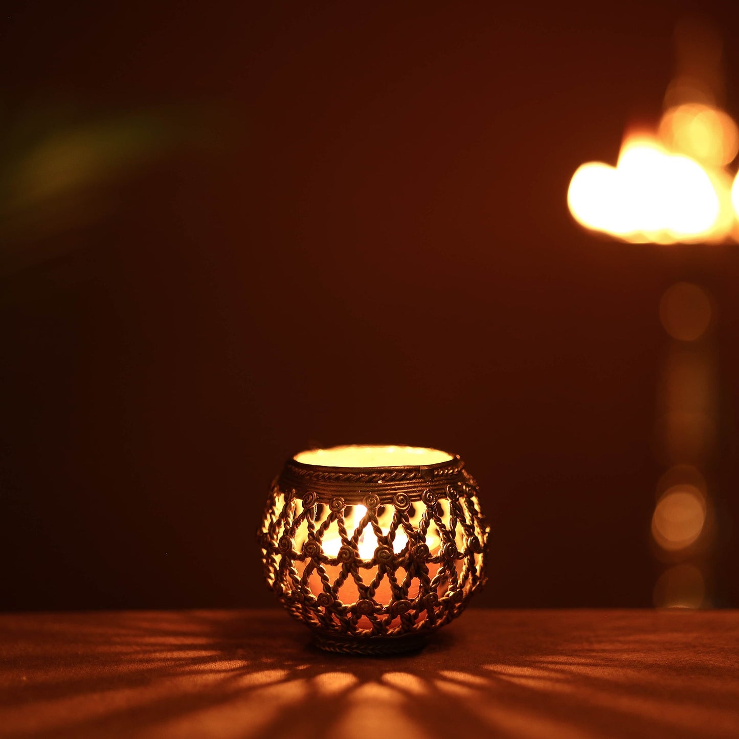 Buy Tribal Odisha Dokra Handmade Candle Stand Online at iTokri.com 