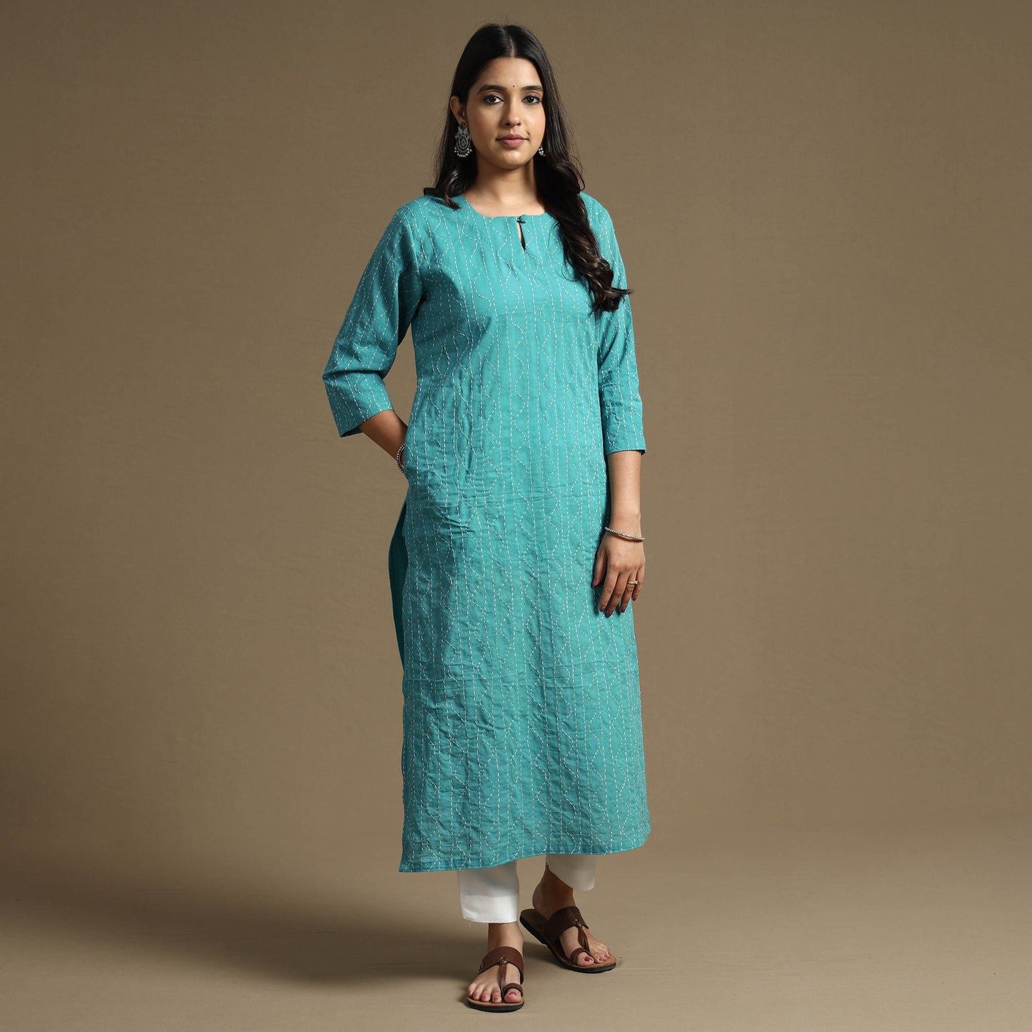 Buy Plain Cotton Tagai Work Long Kurta Online at iTokri.com