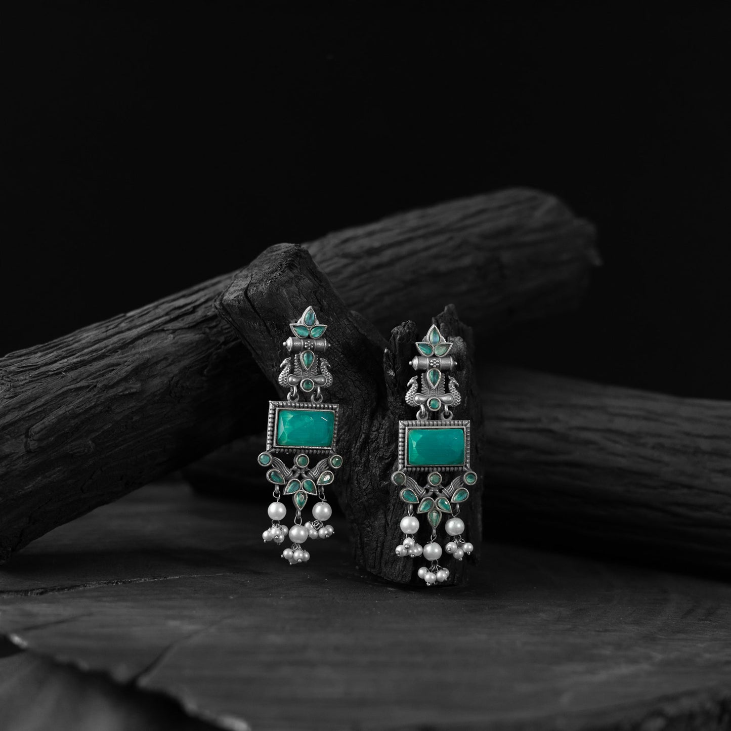 Turquoise green - saanjh bela seahorse oxidised earrings