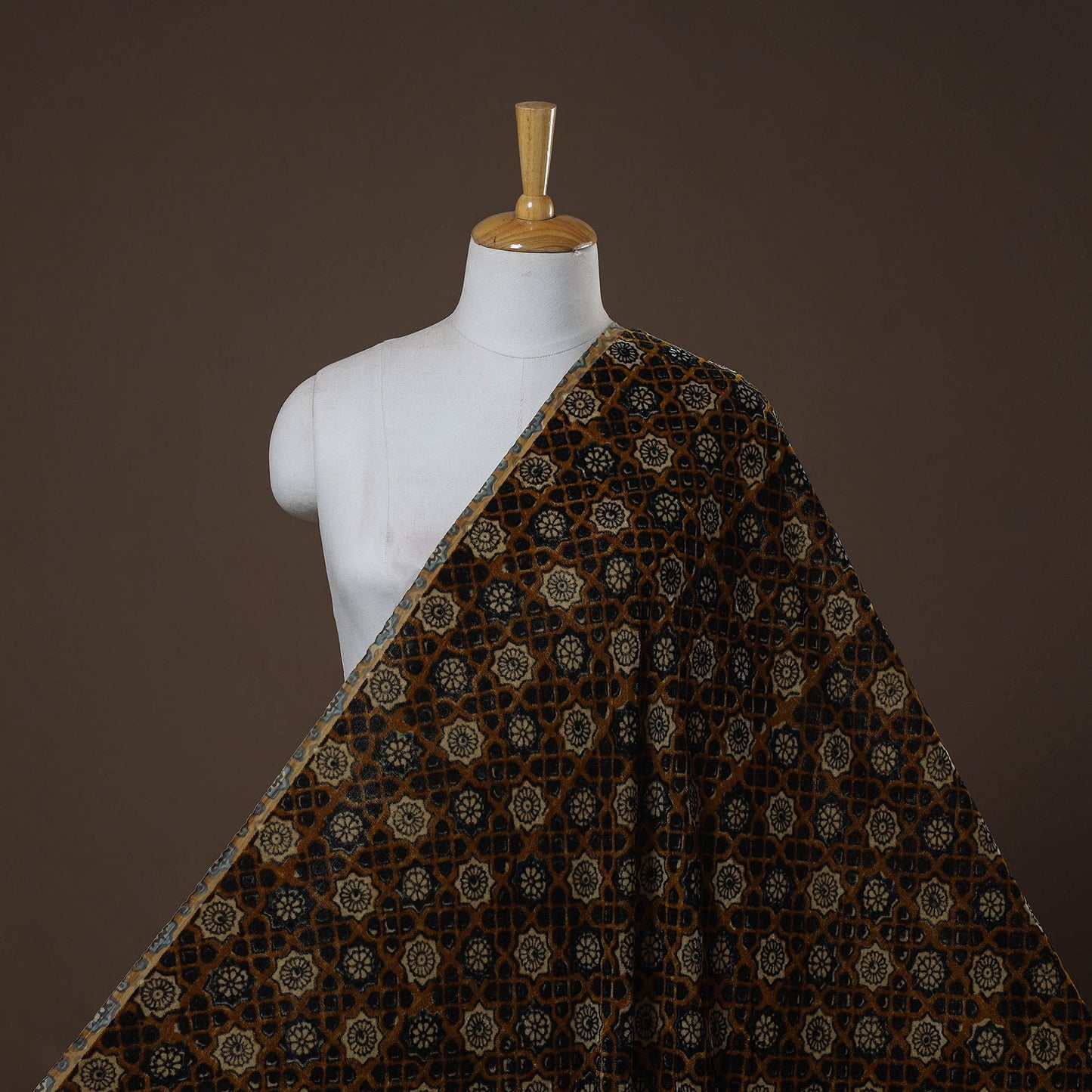 Velvet natural dyed fabric 03 - handcrafted