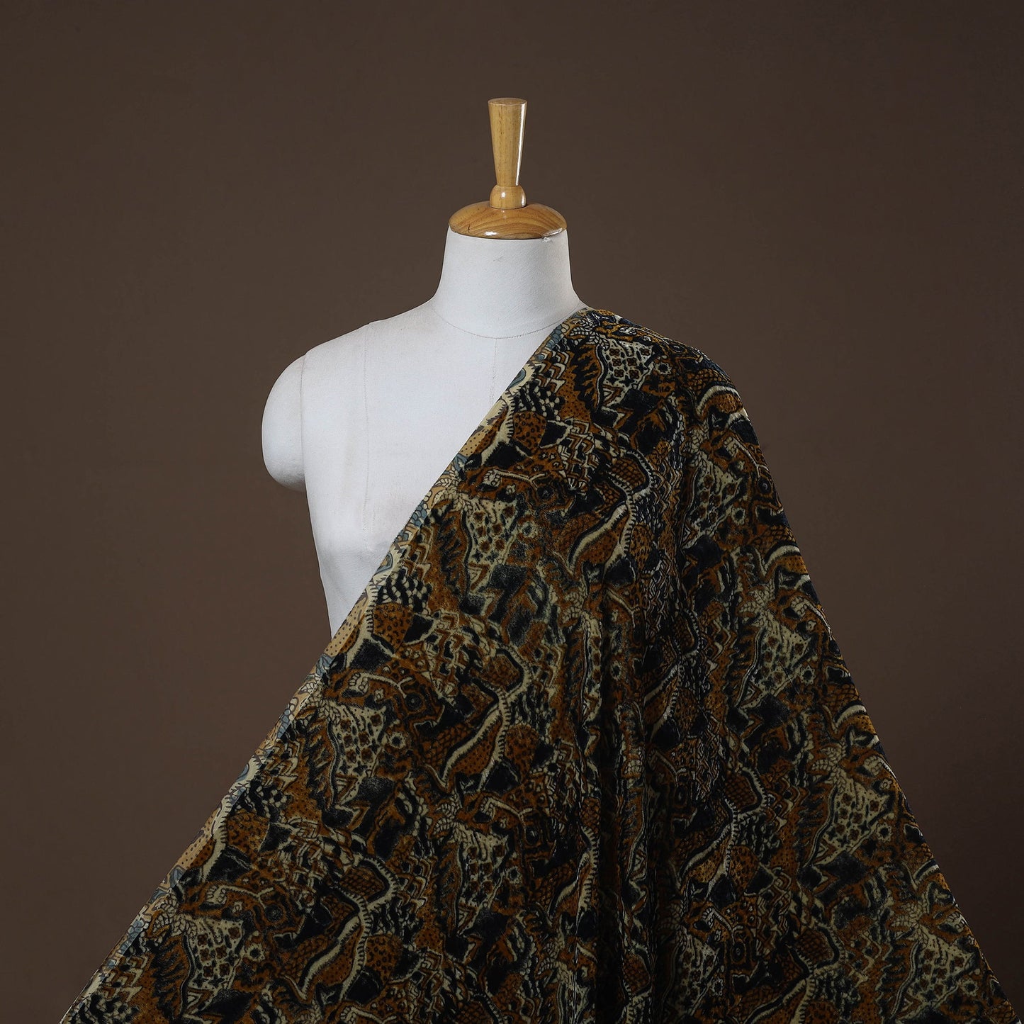 Velvet natural dyed fabric 09 - handcrafted