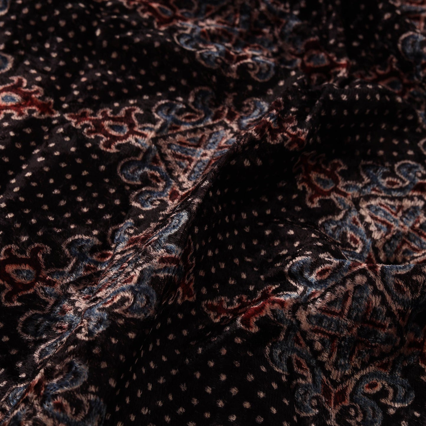 Velvet natural dyed hand fabric 07 - handcrafted