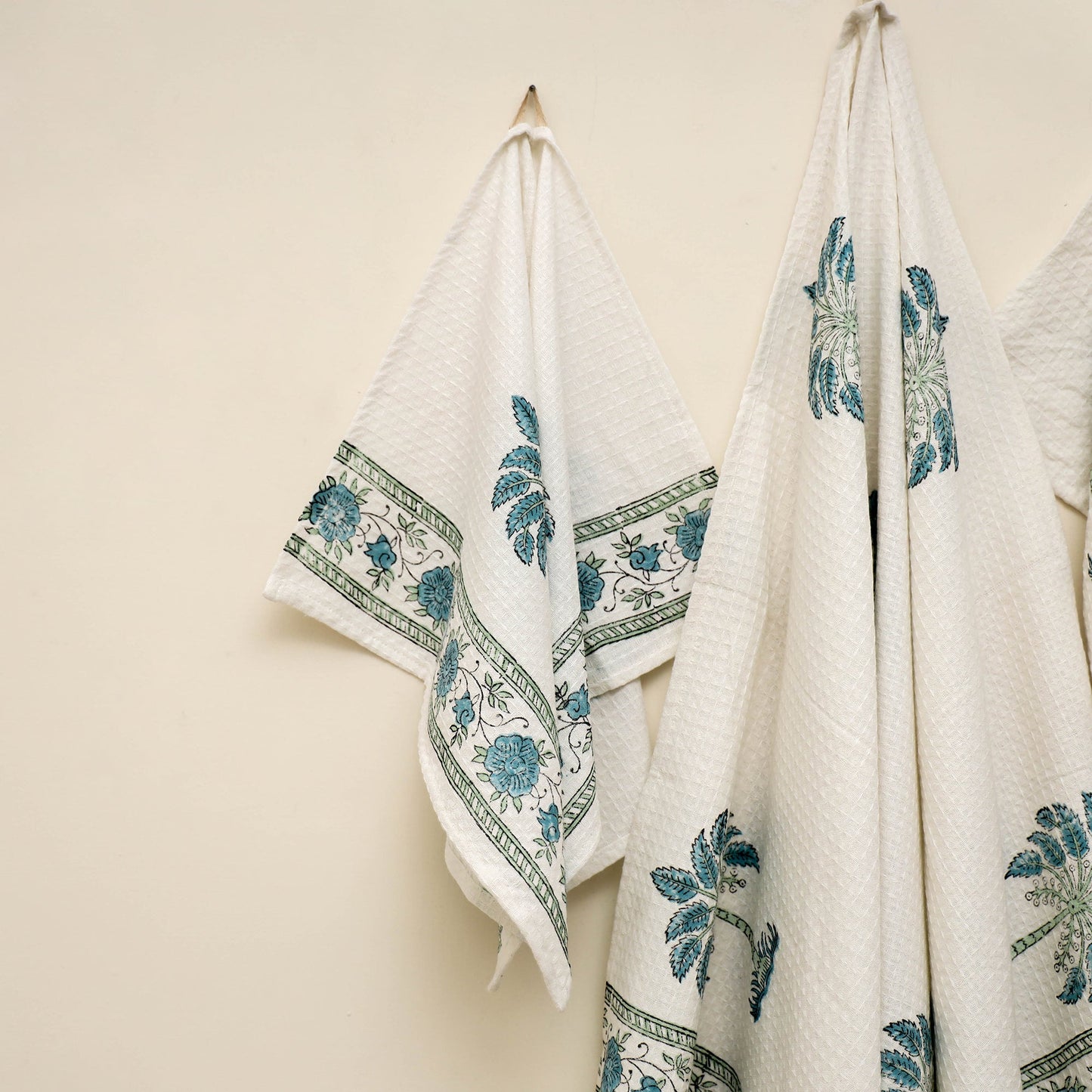 Waffle weave cotton handwoven sanganeri towel (set of 3) 12