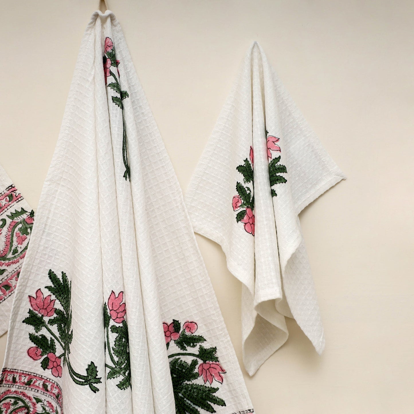 Waffle weave cotton handwoven sanganeri towel (set of 3) 17