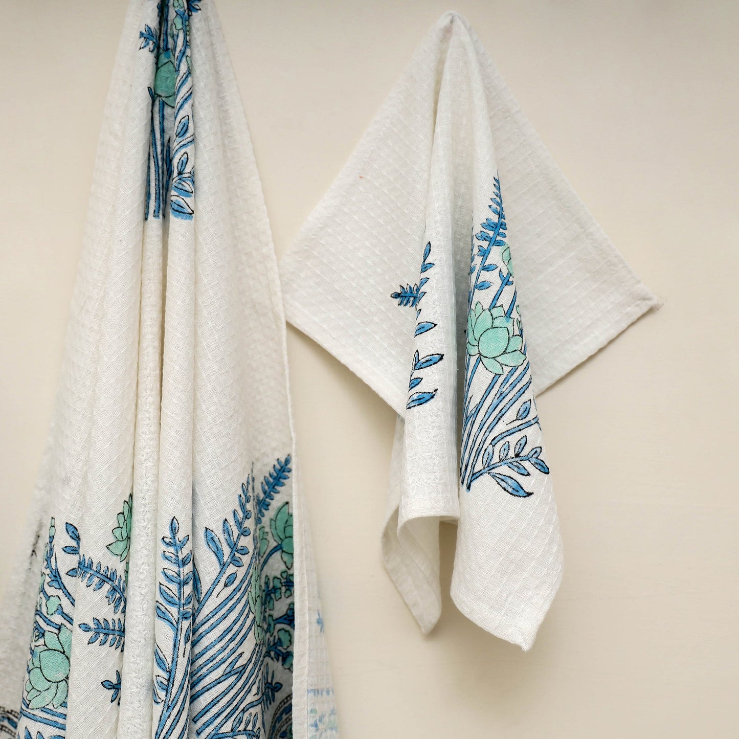 Waffle weave cotton handwoven sanganeri towel (set of 3) 18