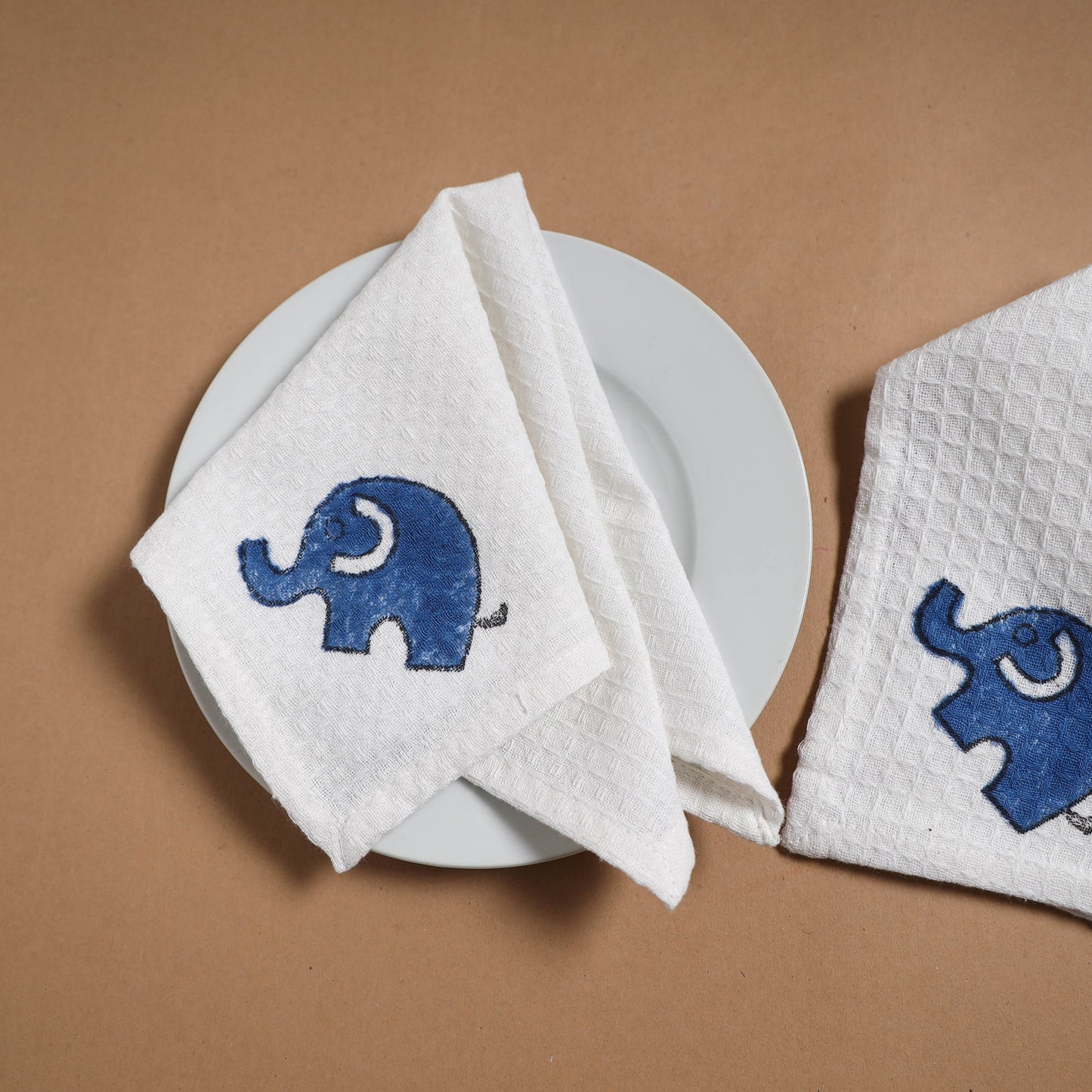 Waffle weave handwoven sanganeri table napkin (set of 4) 03