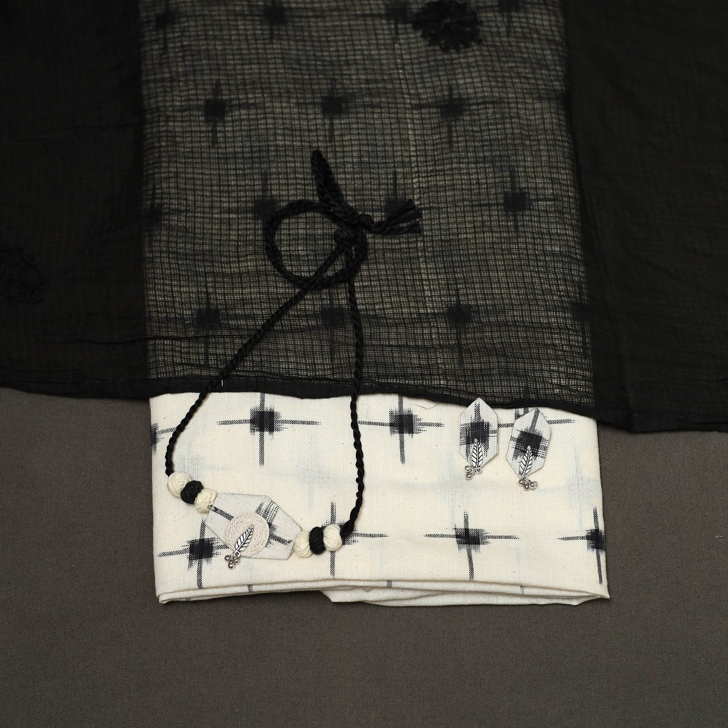 2pc cotton unstitched pochampally double ikat dress