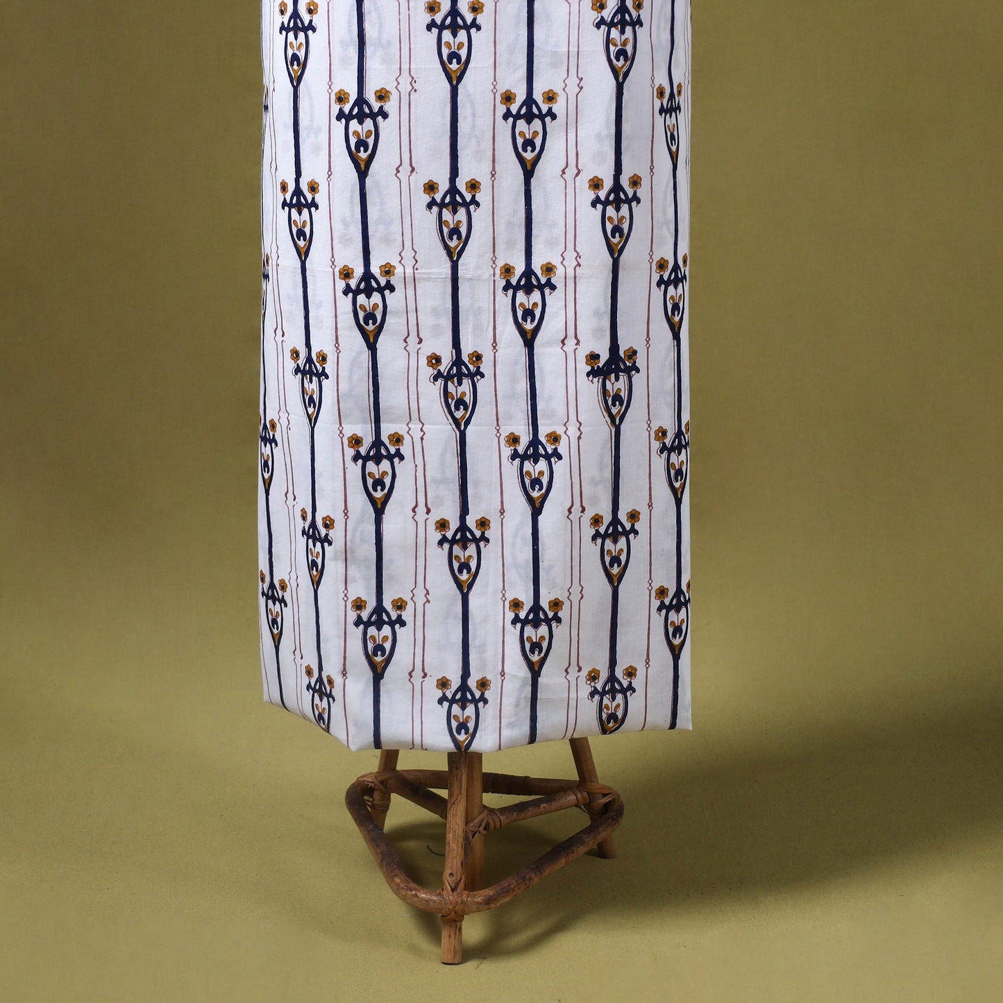 White - 3pc cotton bagh unstitched dress material