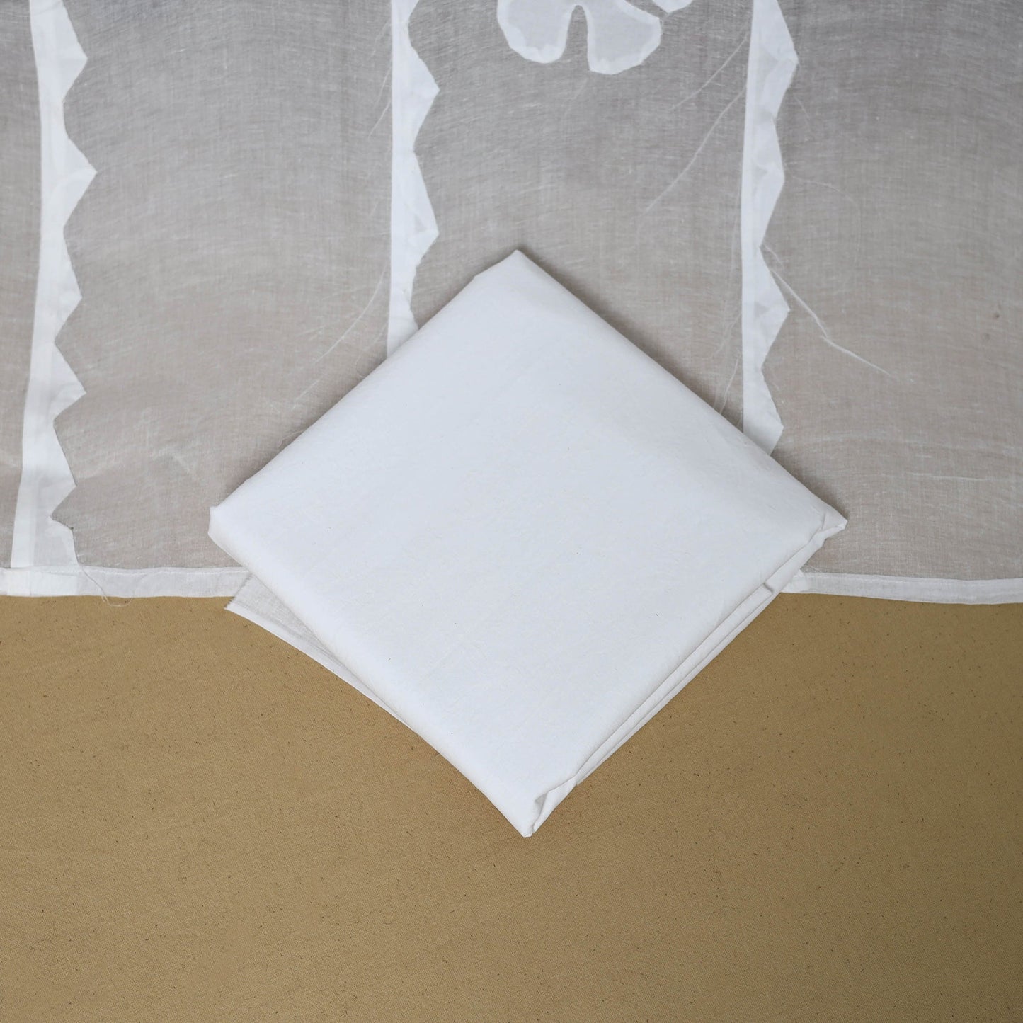 White - 3pc cotton unstitched barmer applique cut work