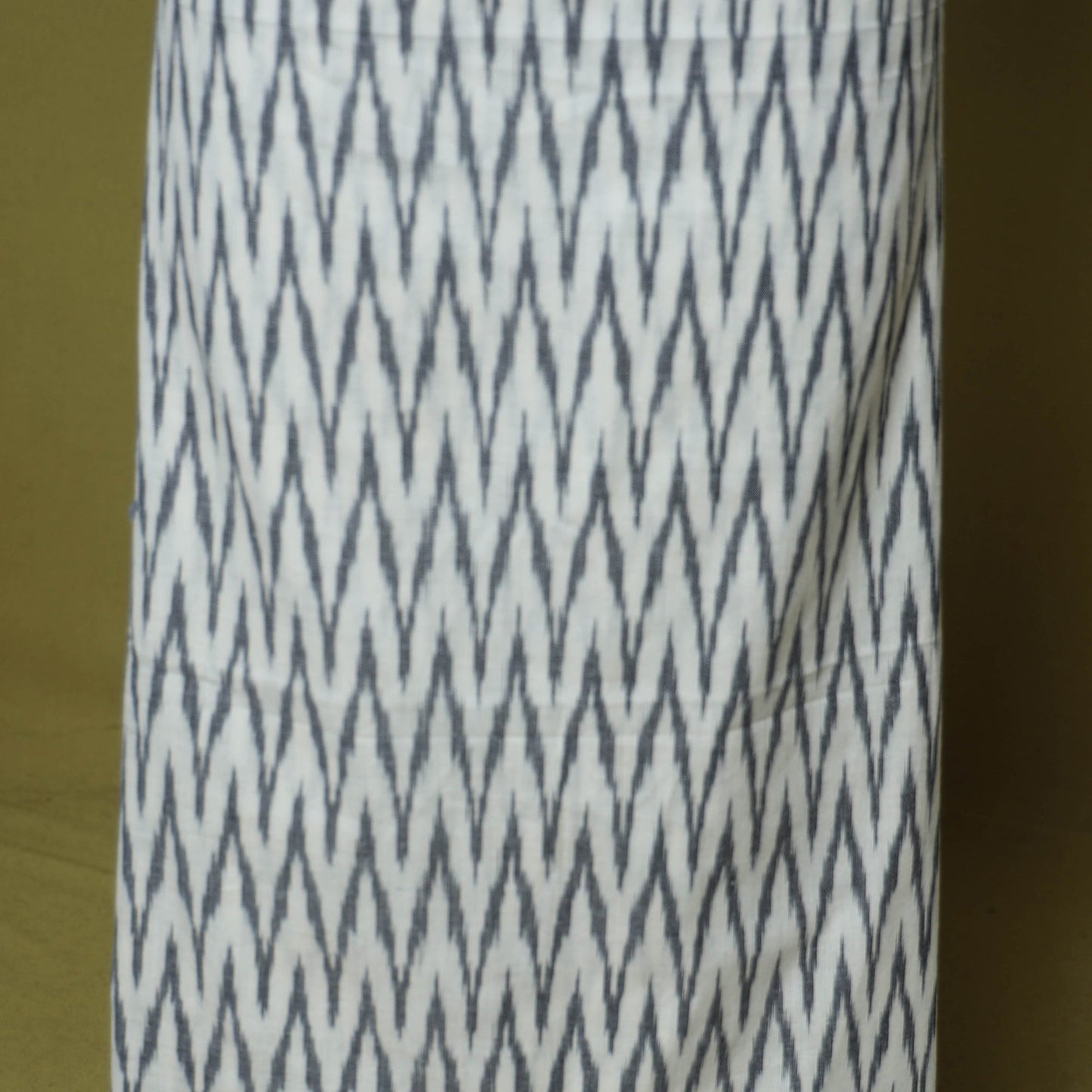 White - 3pc handloom cotton unstitched pochampally ikat