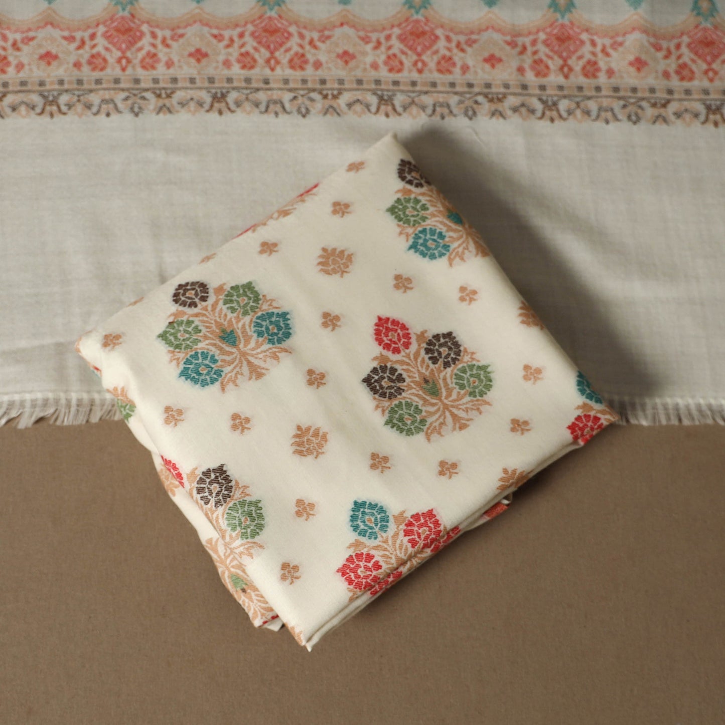 White - 3pc jacquard weave merino wool unstitched dress