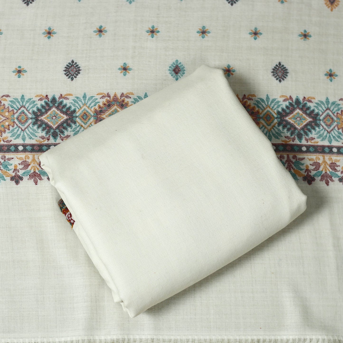 3pc jacquard weave merino wool unstitched dress material 33