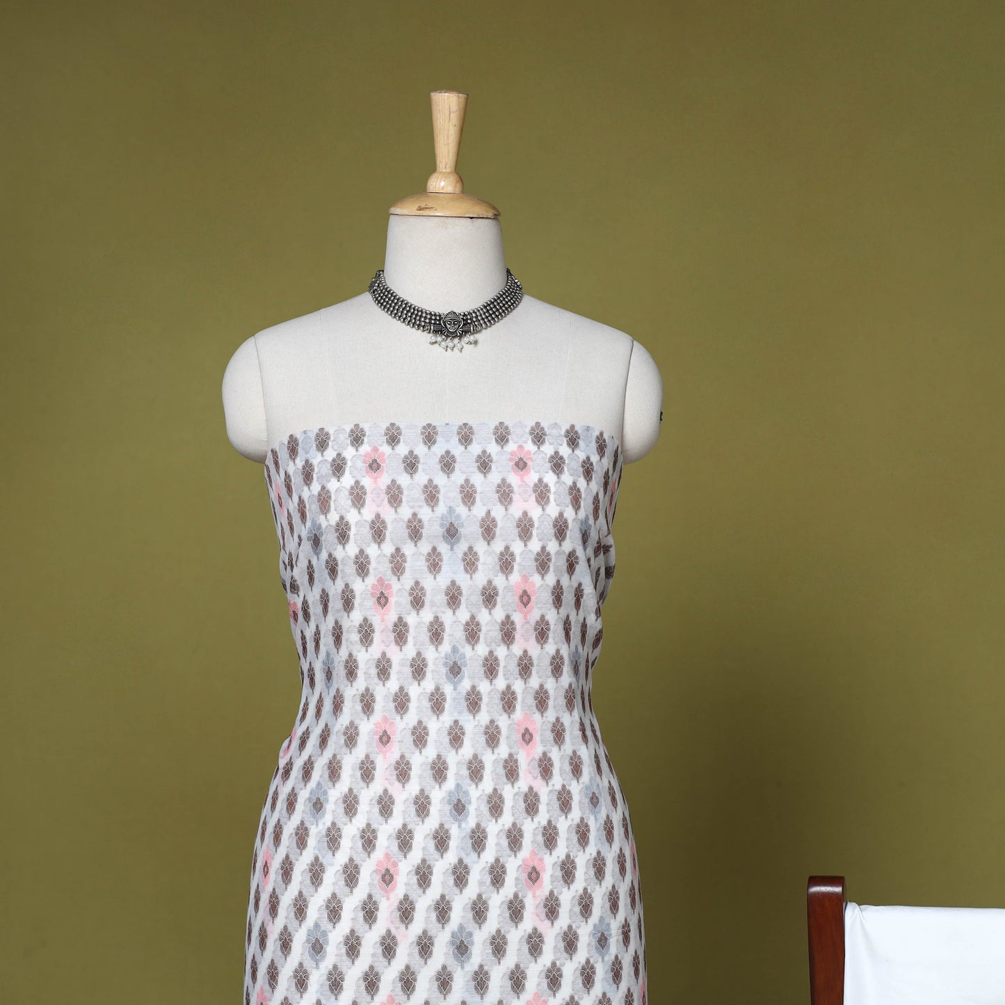 White - 3pc tanchoi cotton unstitched banarasi dress