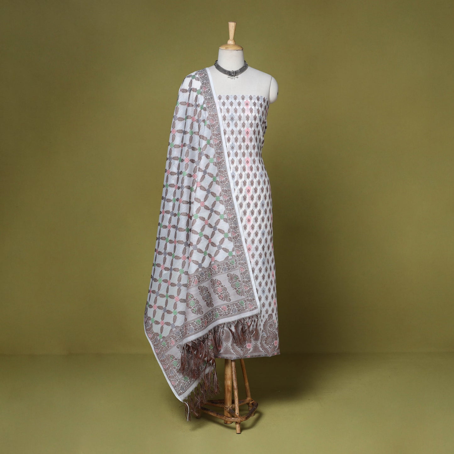 White - 3pc tanchoi cotton unstitched banarasi dress