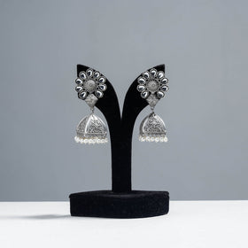 Buy Antique Silver Finish Oxidised Brass Base Jhumki Earrings Online l iTokri.com