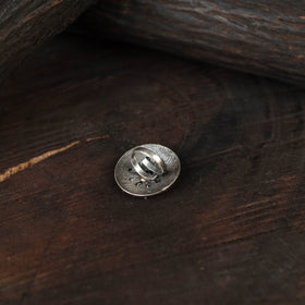 White - antique silver finish oxidised stone work ring 102