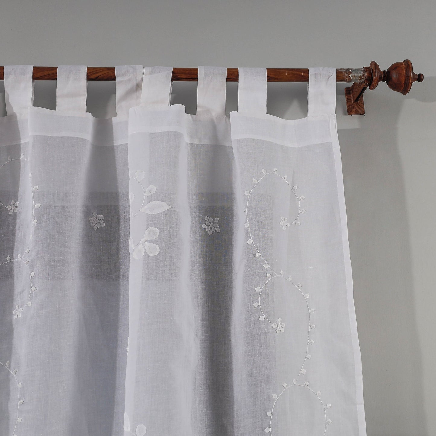 Buy Applique Patti Kaam Pure Cotton Door Curtain from Rampur Online l iTokri.com