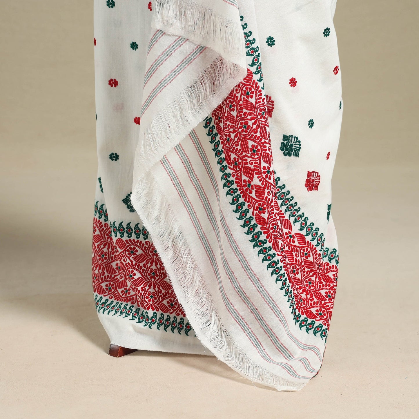 White - assam handloom silk cotton mekhela chador