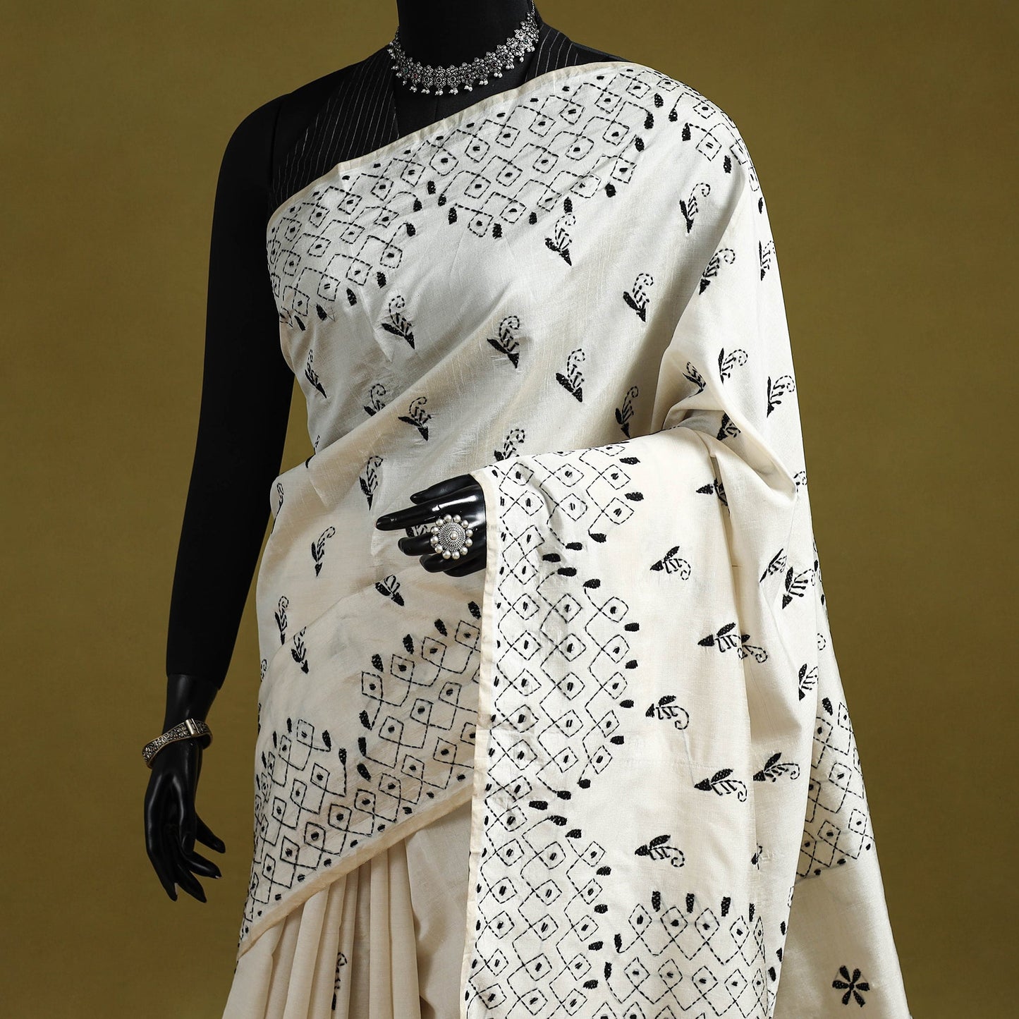 Bengal hand embroidery silk nakshi kantha saree 50