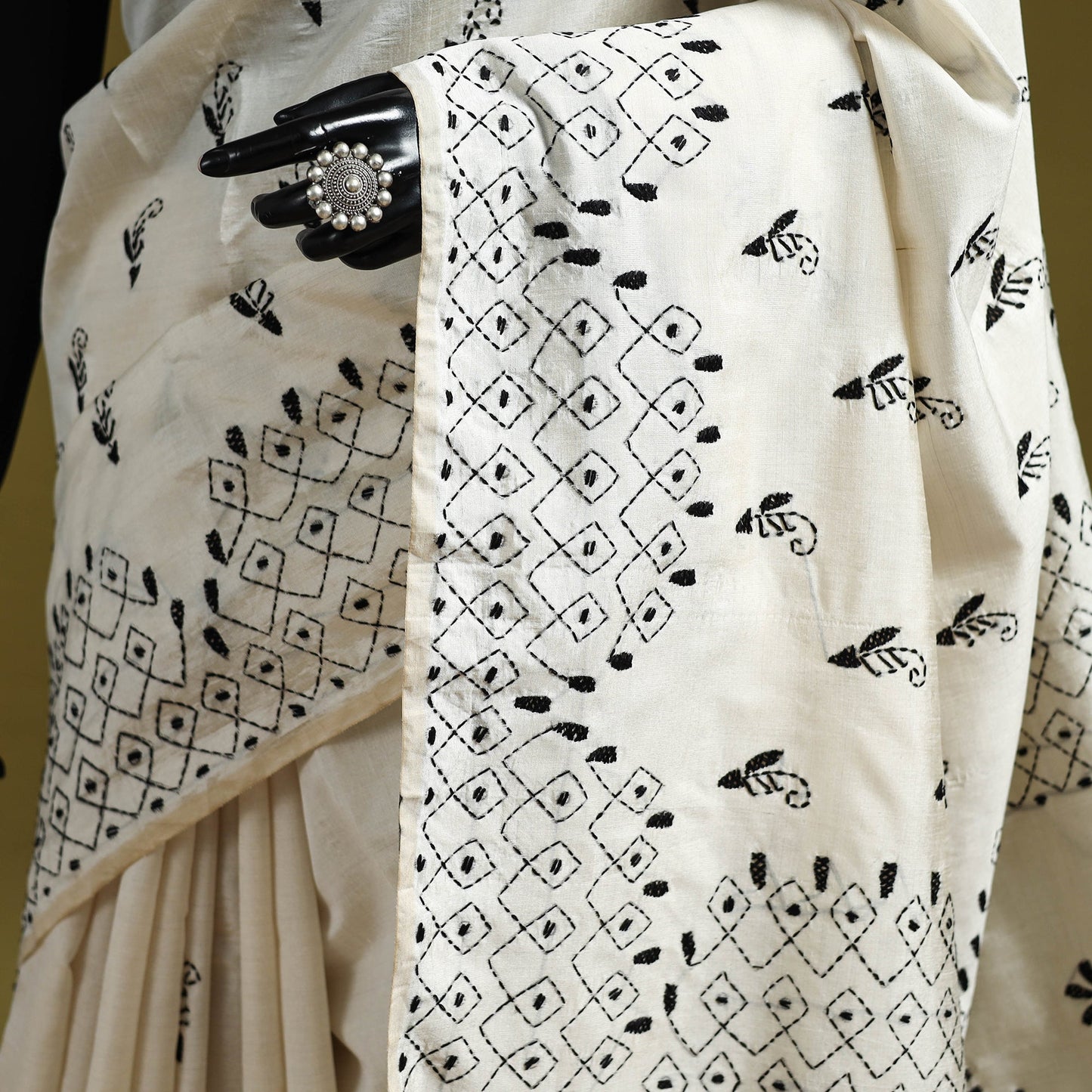 Bengal hand embroidery silk nakshi kantha saree 50