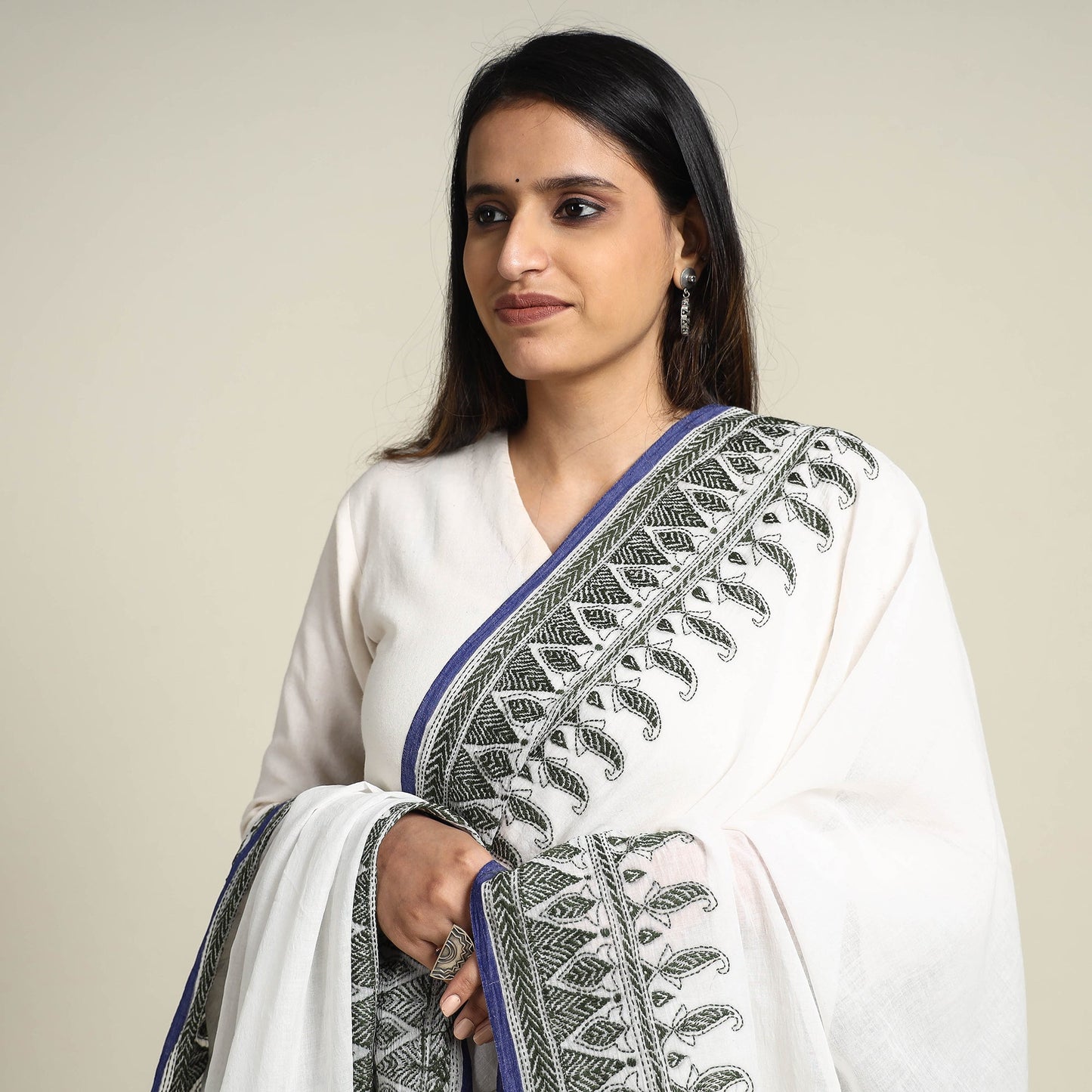 White - Bengal Kantha Embroidered Cotton Handloom Dupatta