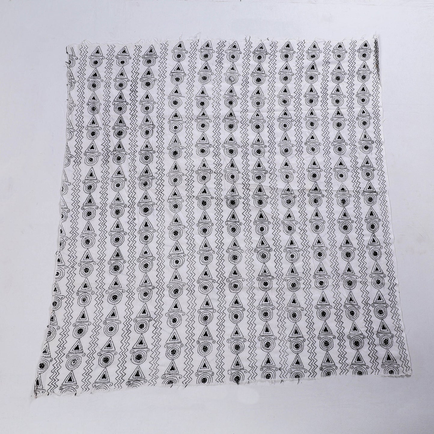 White Bengal Kantha Embroidery Handloom Cotton Blouse Piece 