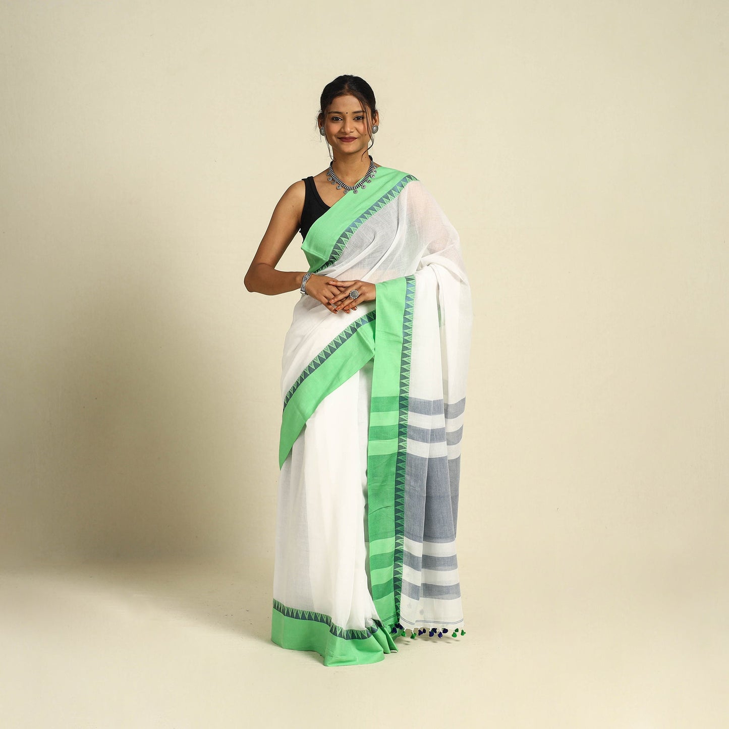 Buy White Bengal Woven Border Handloom Cotton Saree