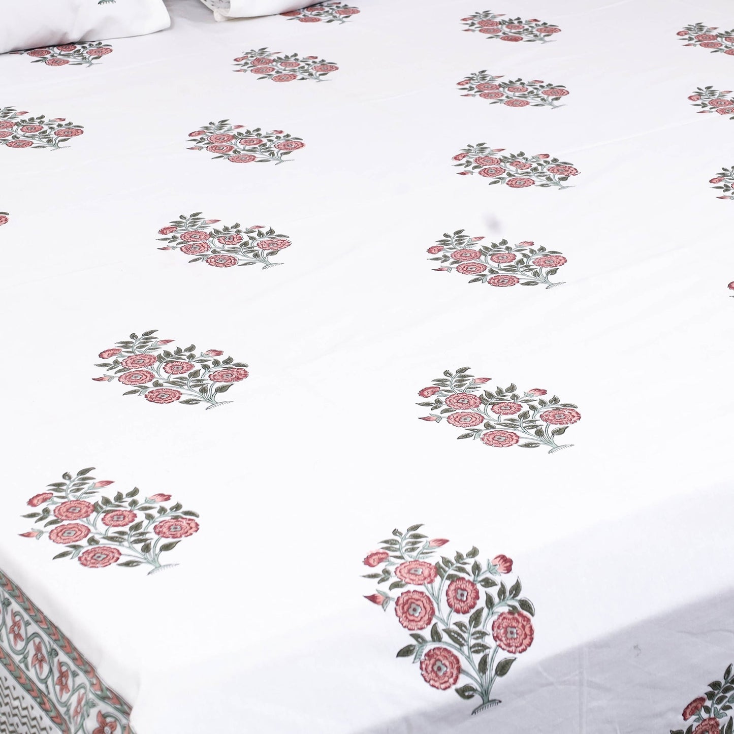 Cotton double sanganeri bed sheet set (108 x 90 in) 08