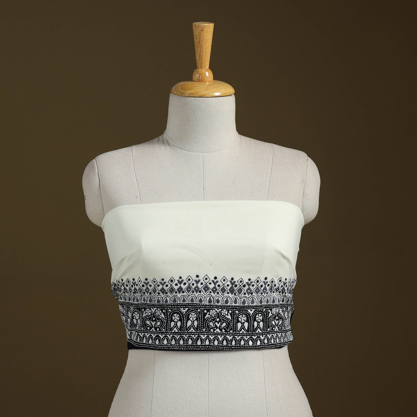 White Cotton Bengal Kantha Stitch Blouse Piece 