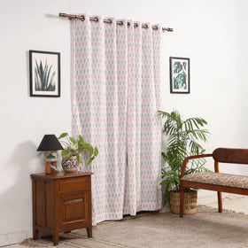 White - cotton door pochampally ikat curtain (7 x 3 feet)