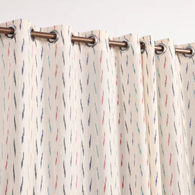 White - cotton door pochampally ikat curtain (7 x 3 feet)