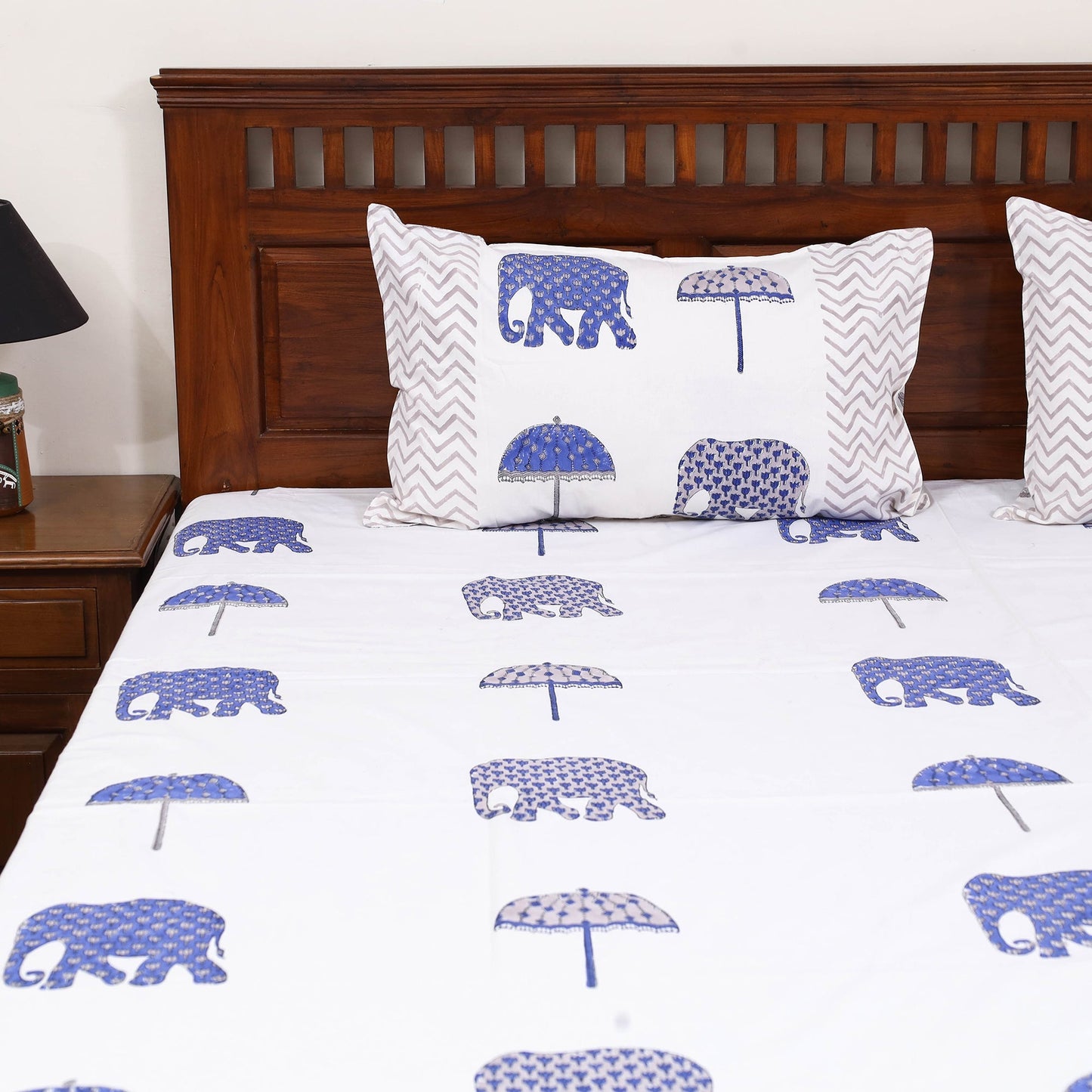 Cotton double sanganeri bed sheet set (108 x 90 in) 02