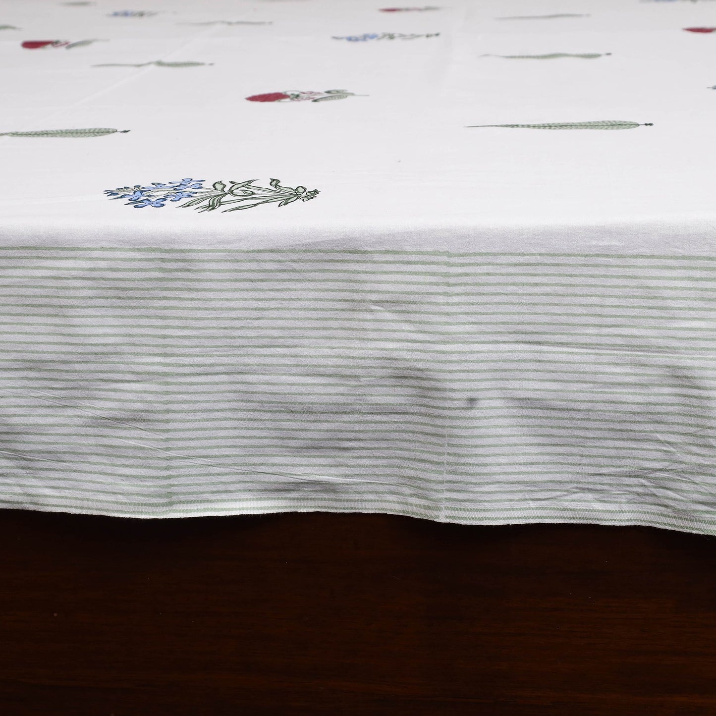 Cotton double sanganeri bed sheet set (108 x 90 in) 03