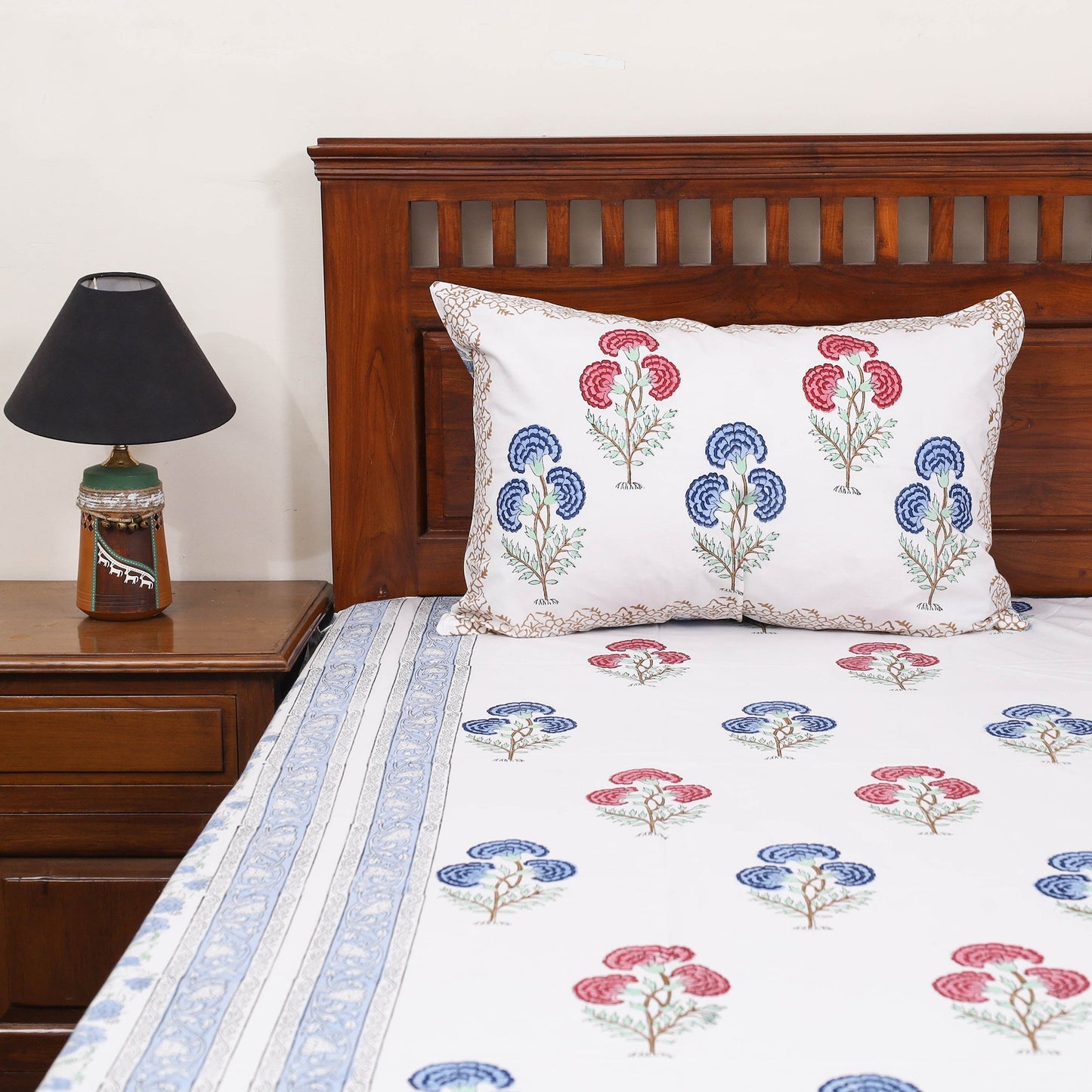 Cotton double sanganeri bed sheet set (108 x 90 in) 02