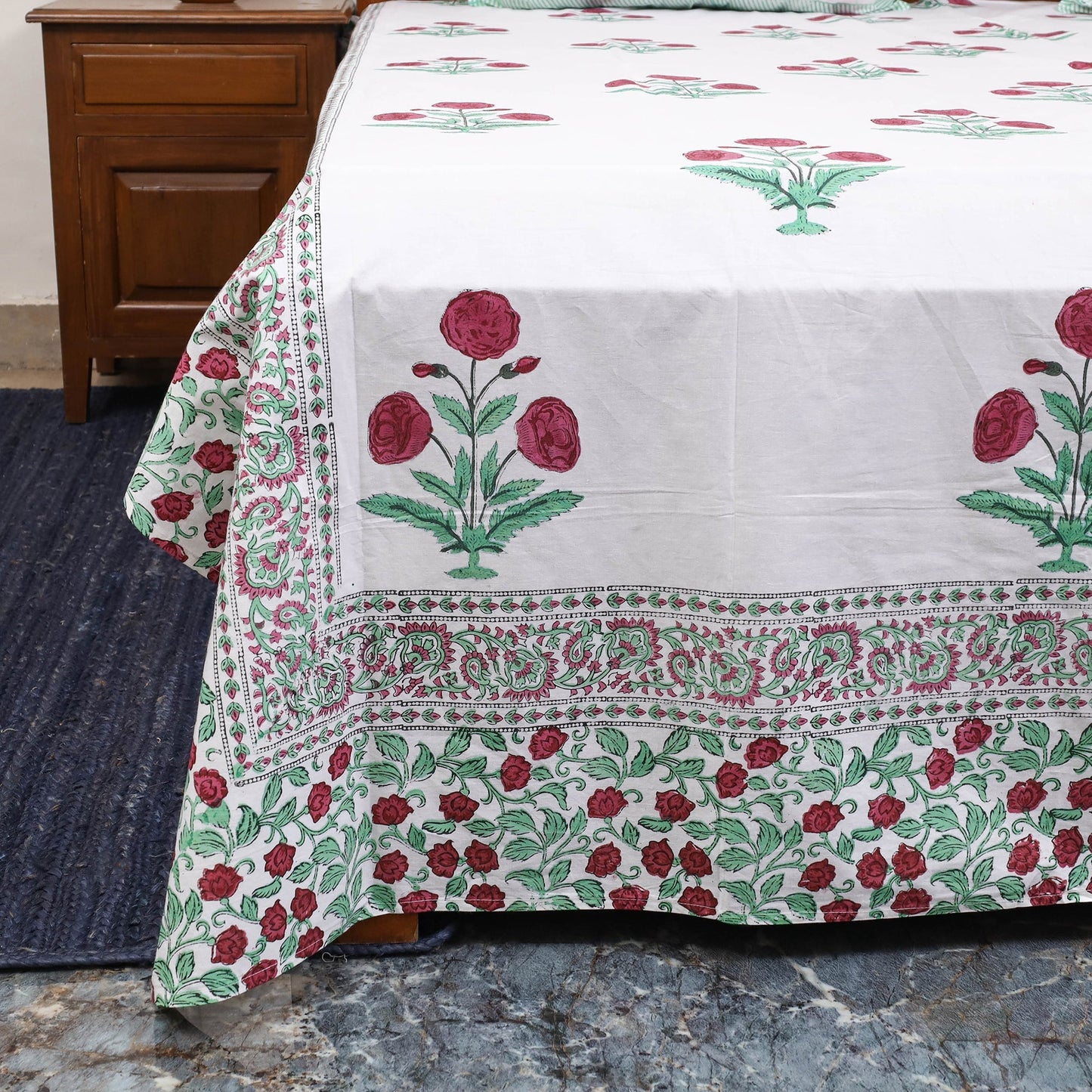 Cotton double sanganeri bed sheet set (108 x 90 in) 15