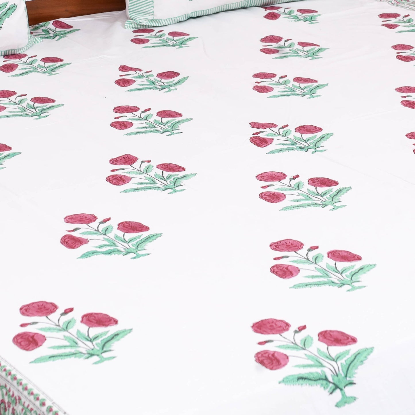 Cotton double sanganeri bed sheet set (108 x 90 in) 15