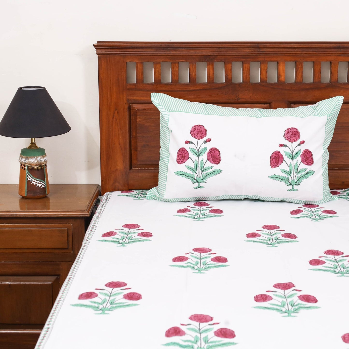 Cotton double sanganeri bed sheet set (108 x 90 in) 15