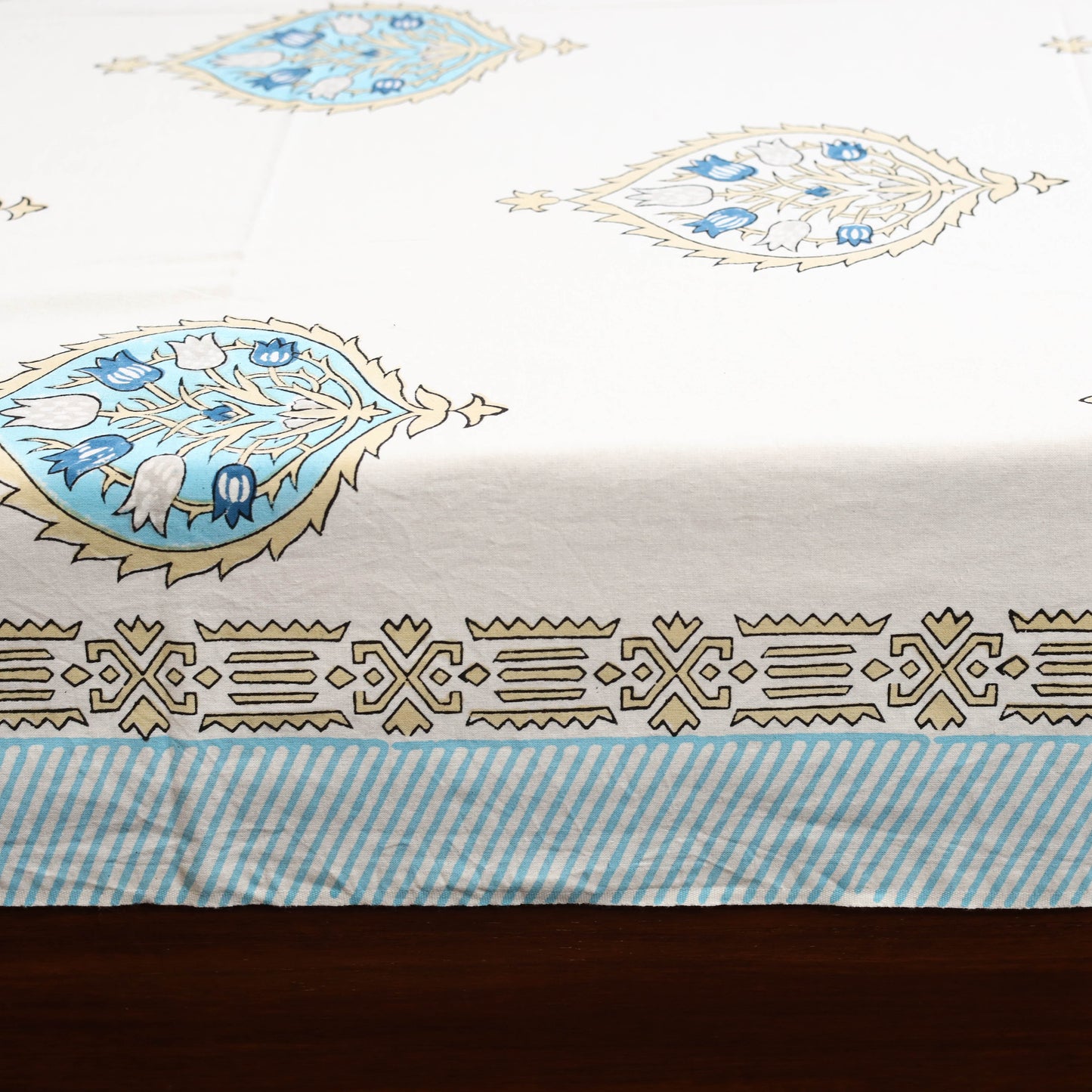 White - cotton double sanganeri bed sheet set (108 x 90 in)