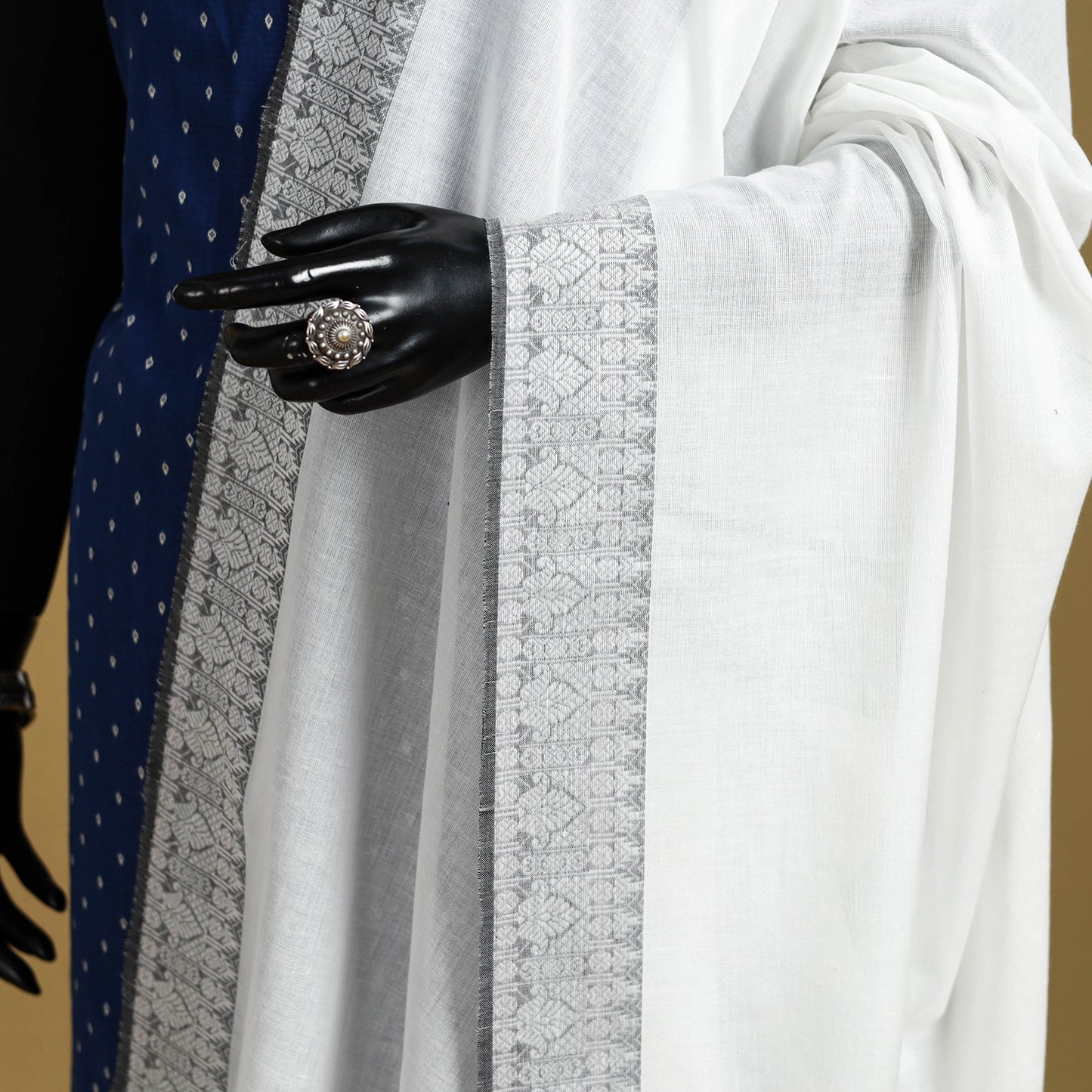 White - cotton jacquard dupatta with thread border 26