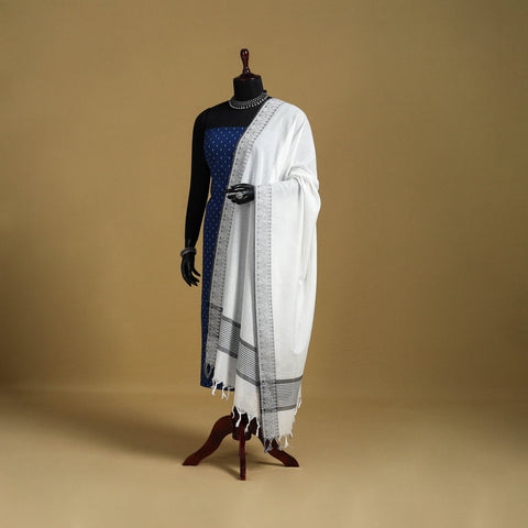 White - cotton jacquard dupatta with thread border 26