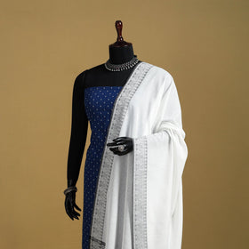 White - cotton jacquard dupatta with thread border 26