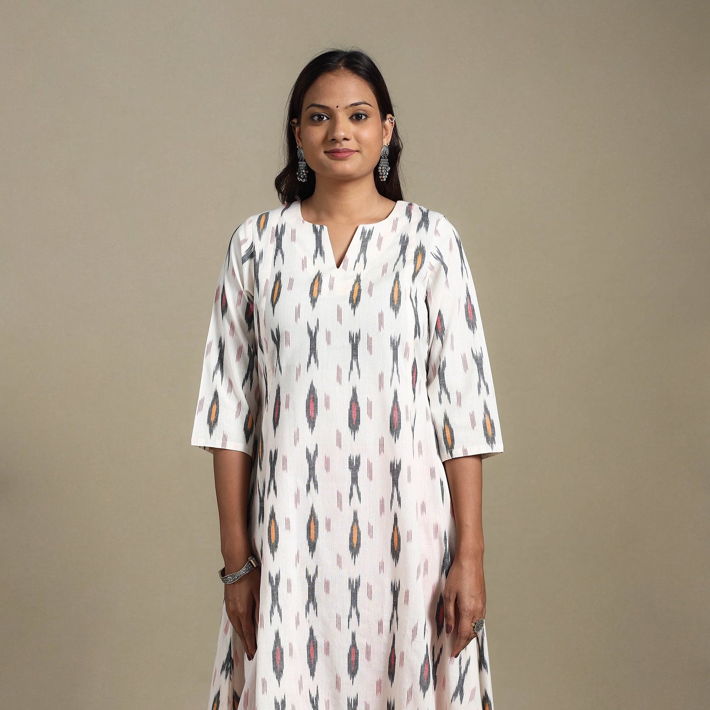 White - cotton a-line pochampally ikat kurta 04