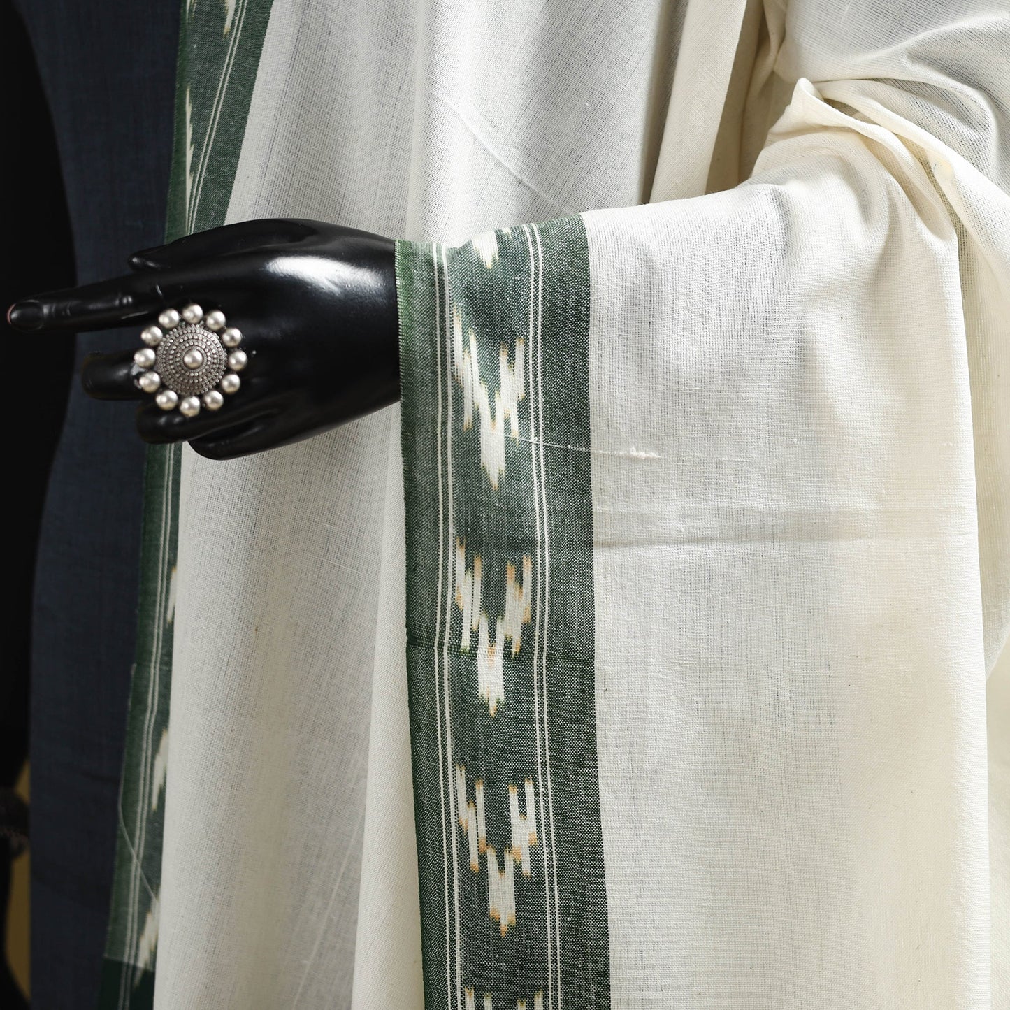 White - cotton pochampally ikat dupatta 26 - handcrafted