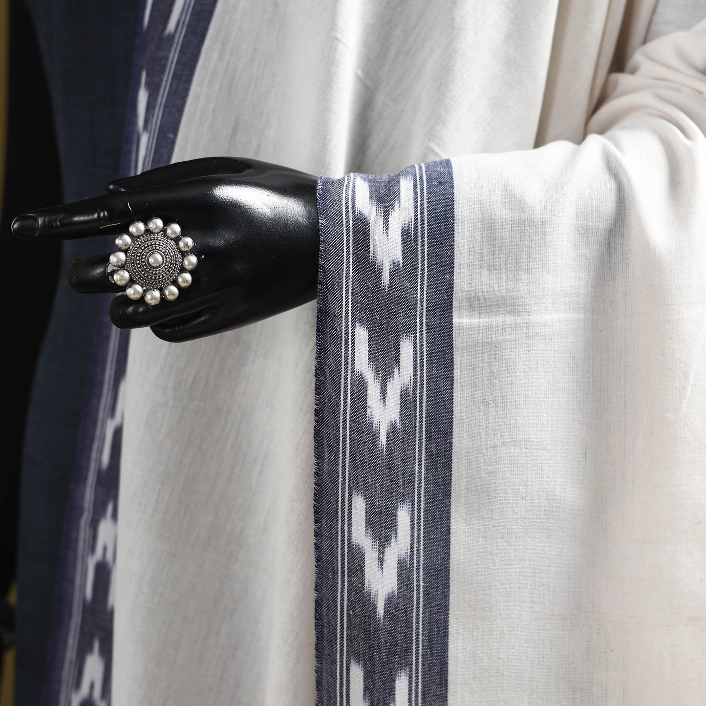 White - cotton pochampally ikat dupatta 31 - handcrafted