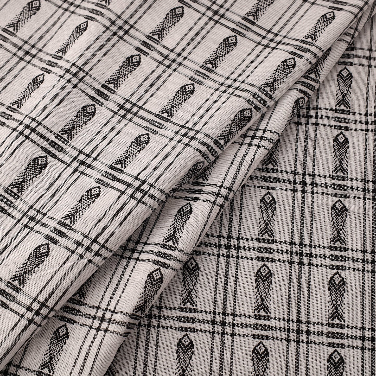Cotton sambalpuri ikat fabric 01 - handcrafted
