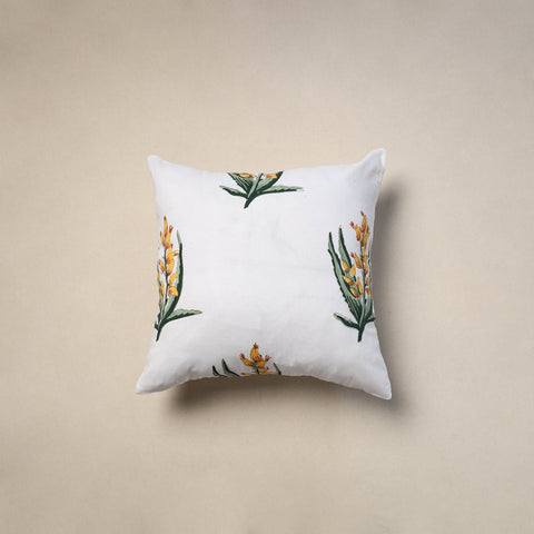 Cotton sanganeri cushion cover (16 x 16 in) 102
