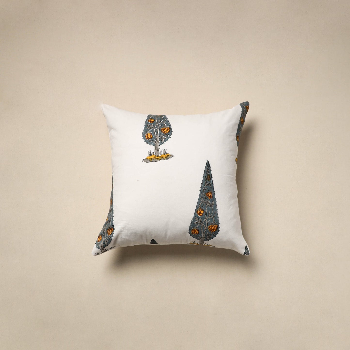 Cotton sanganeri cushion cover (16 x 16 in) 98 - handcrafted